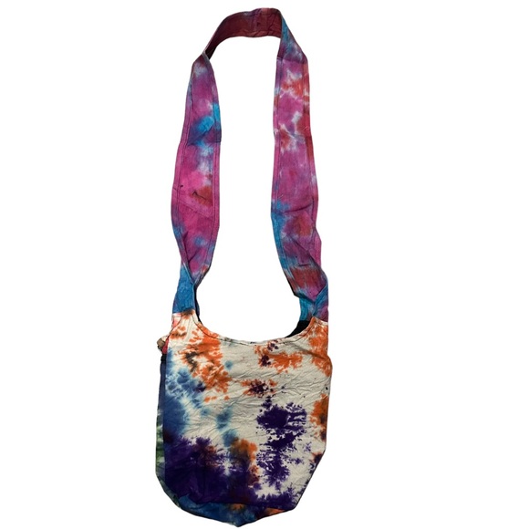 NWT.  Crossbody  Tye-Dye Handbag.   03 BL/BL - Picture 2 of 2